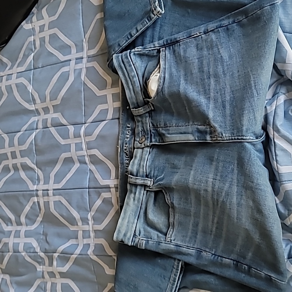 American Eagle Outfitters Curvy High Rise Jeggings Cropped